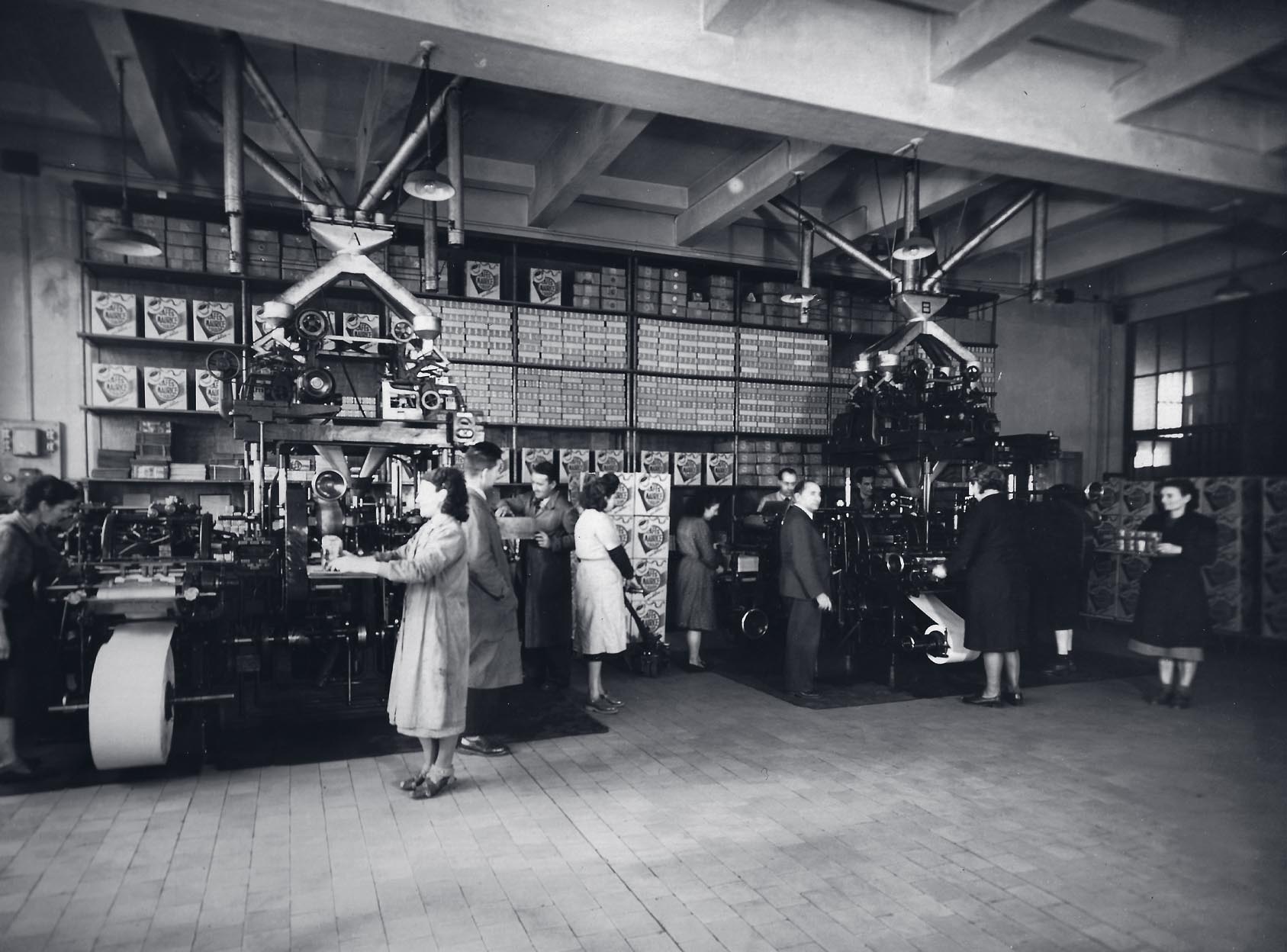 l'usine de Toulon des Cafés Maurice