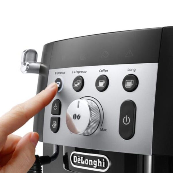 machine à café delonghi Magnifica S smart feb 2533 B